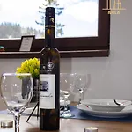 Apartman Nela 1 *