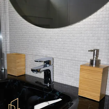 Appartement Nela 1 *